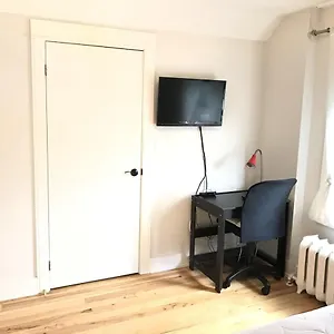 The Parkway Place 2* Toronto